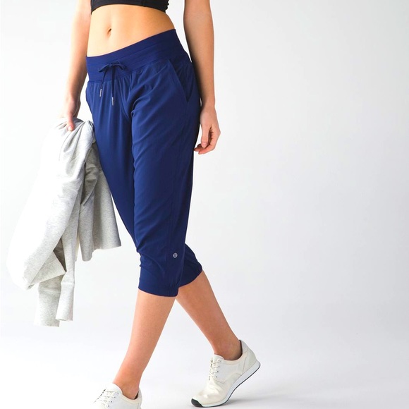 lululemon athletica Pants - Lululemon Studio Mid-Rise Crop Size 4